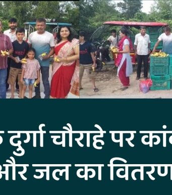 धामपुर के दुर्गा चौराहे पर कांवड़ियों को फल और जल का वितरण