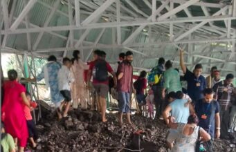 जम्मू-कश्मीर: अर्धकुंवारी के पास बड़ा हादसा, भूस्खलन से पांच की जान गई, वैष्णो देवी धाम जाने वाला मार्ग बंद