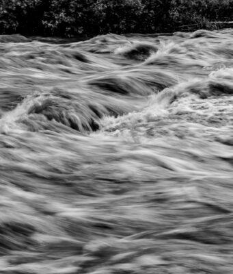 हिमाचल के किन्नौर में बादल फटा, बारिश ने बढ़ाई मुश्किलें